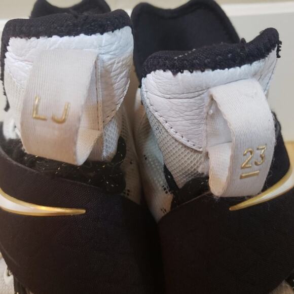 Nike LeBron XIV 860634-100 Sneakers Mens 14 High Top Leather BHM Basketball Y2K - Picture 13 of 16